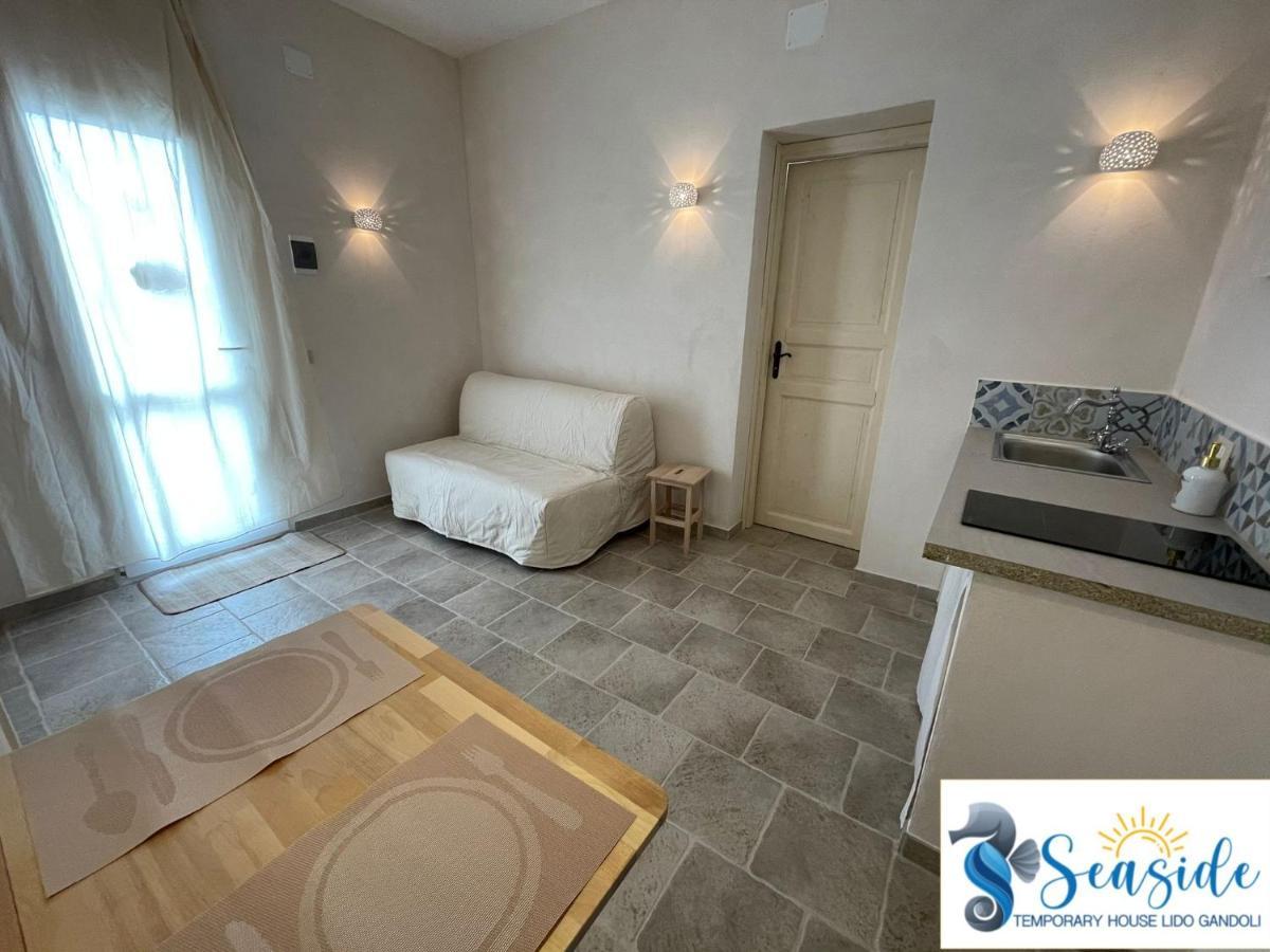 Seaside Temporary House Apartment Лепорано Екстериор снимка