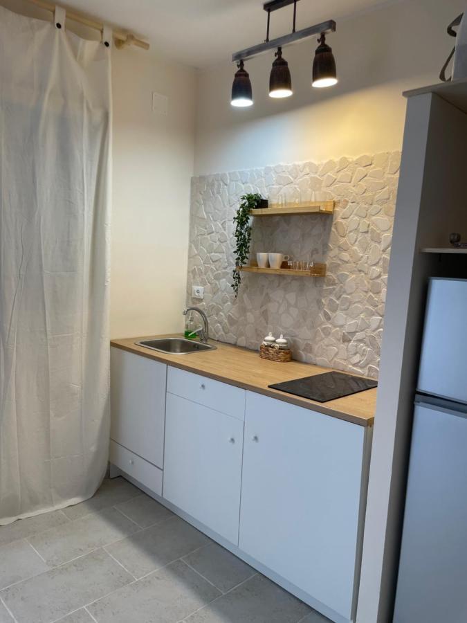 Seaside Temporary House Apartment Лепорано Екстериор снимка