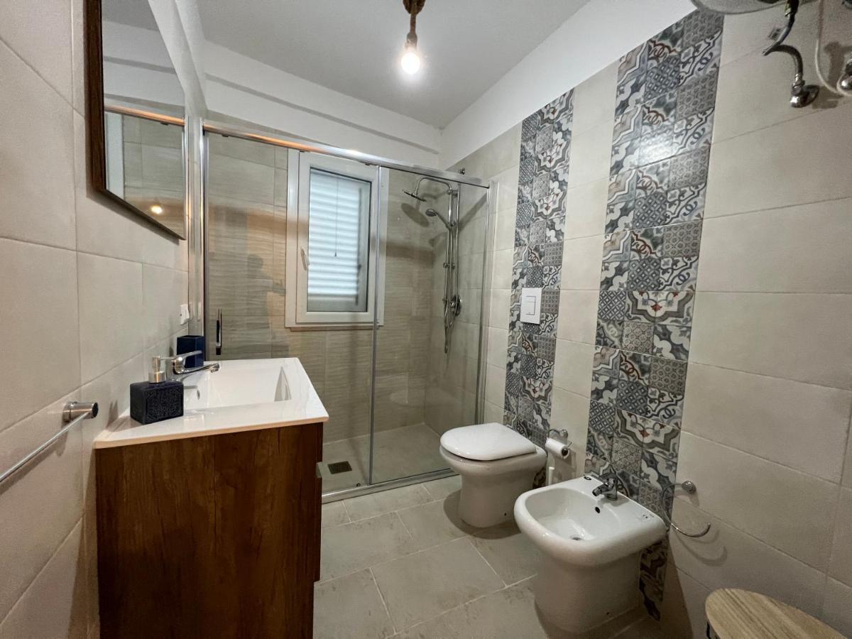 Seaside Temporary House Apartment Лепорано Екстериор снимка