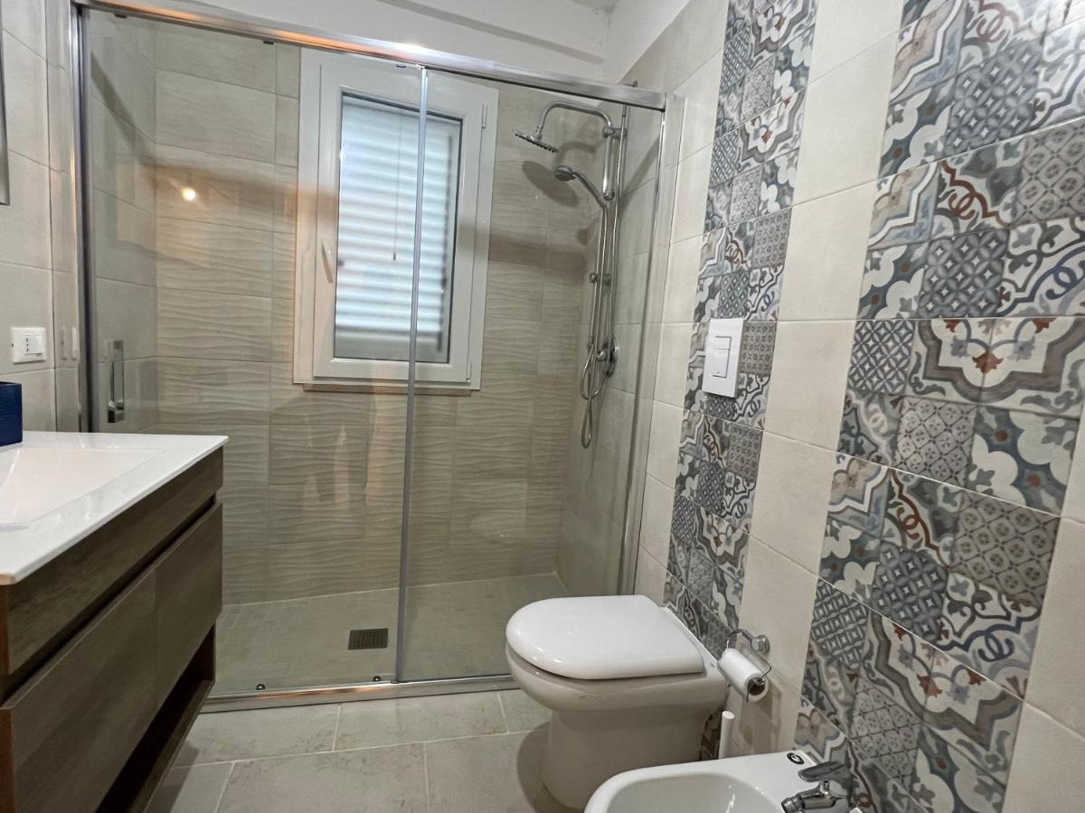 Seaside Temporary House Apartment Лепорано Екстериор снимка