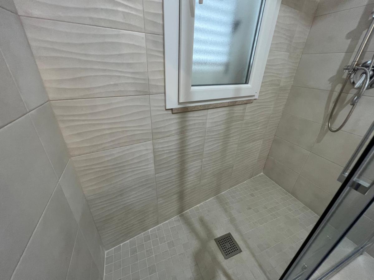 Seaside Temporary House Apartment Лепорано Екстериор снимка